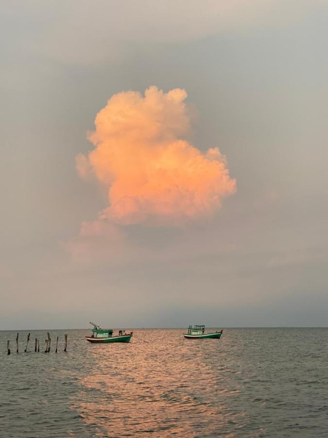 The Pier Phu Quoc Resort Esterno foto
