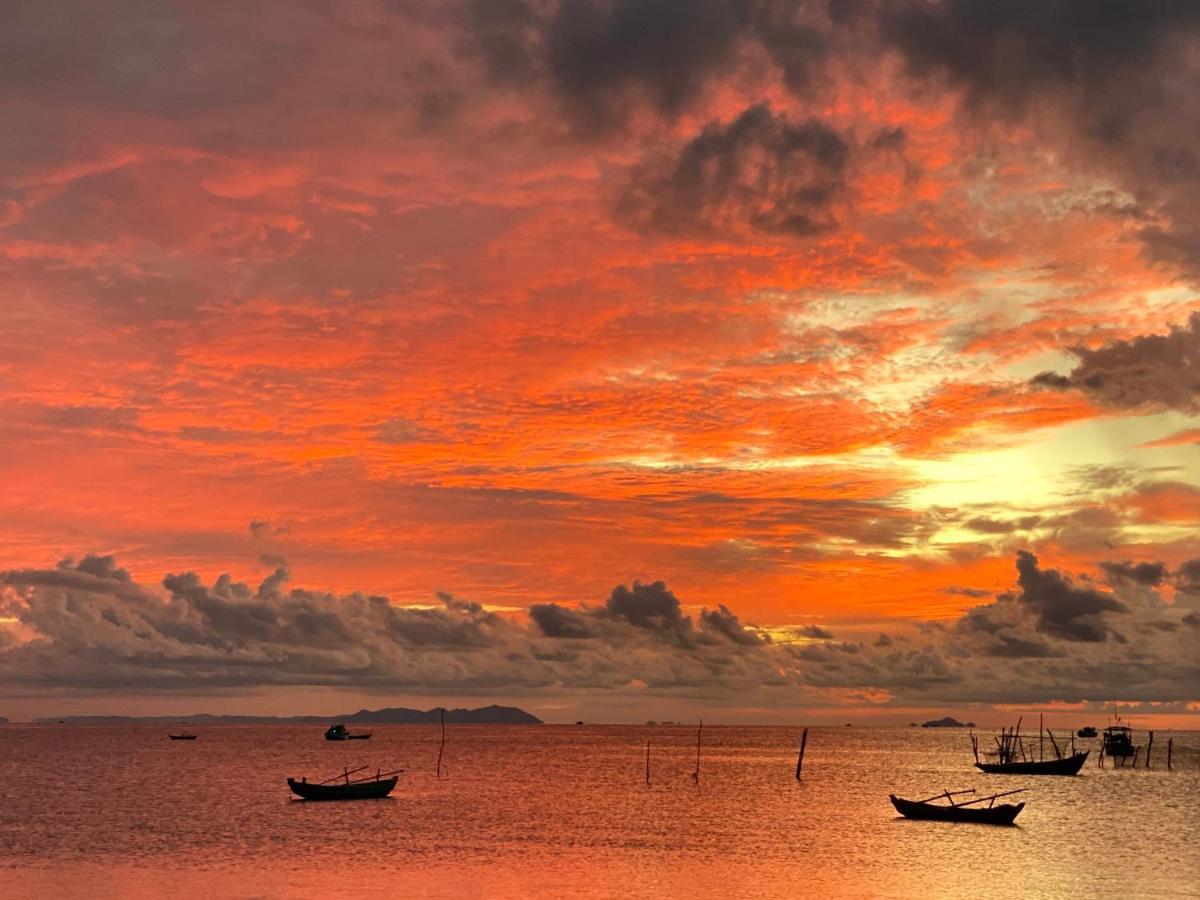The Pier Phu Quoc Resort Esterno foto