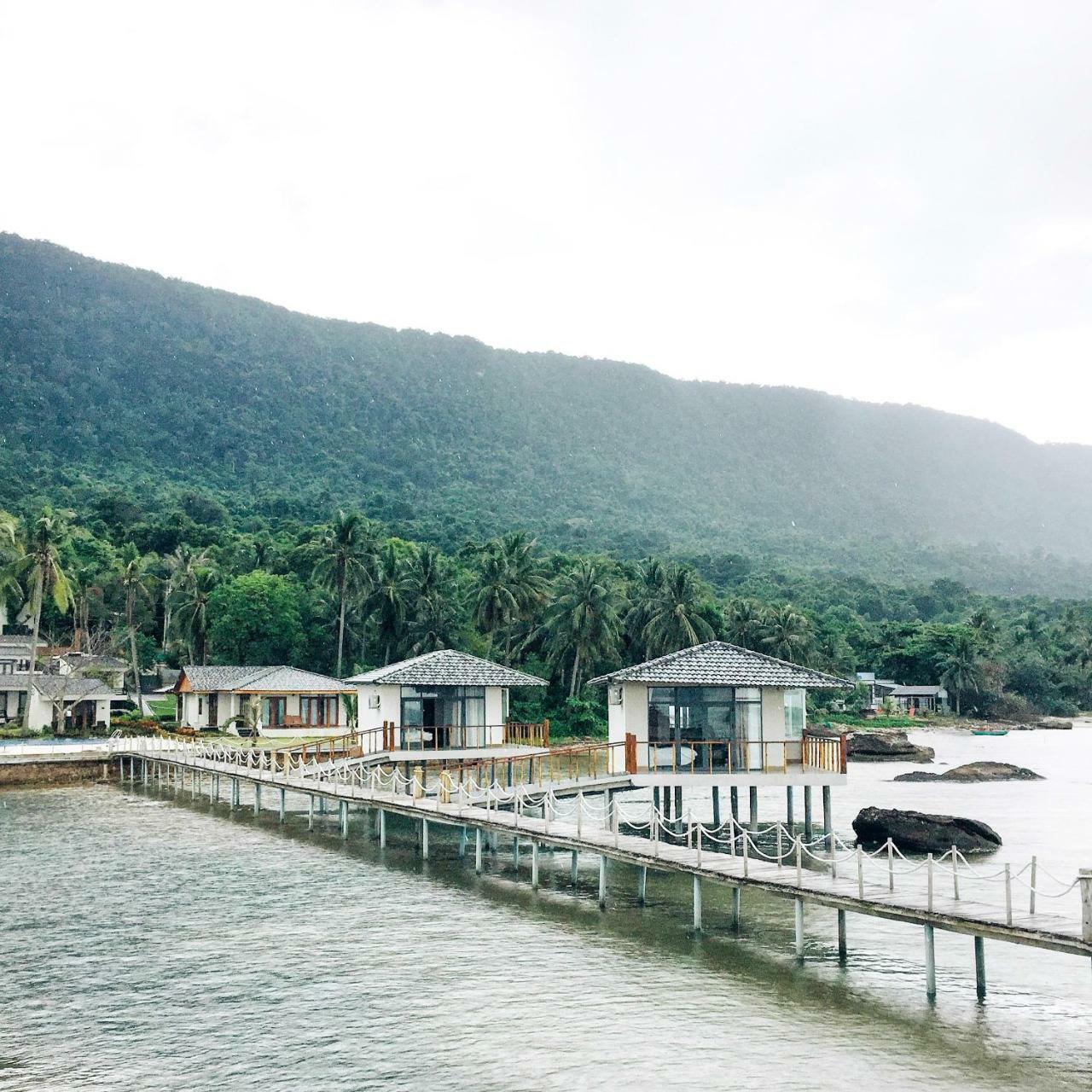 The Pier Phu Quoc Resort Esterno foto
